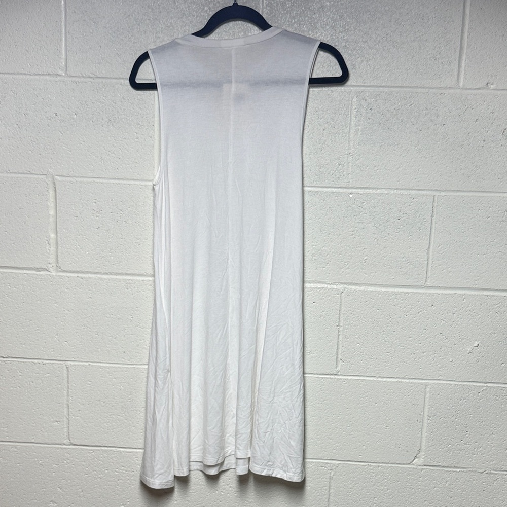 Elan White Sleeveless Tshirt Dress - Picture 10 of 11
